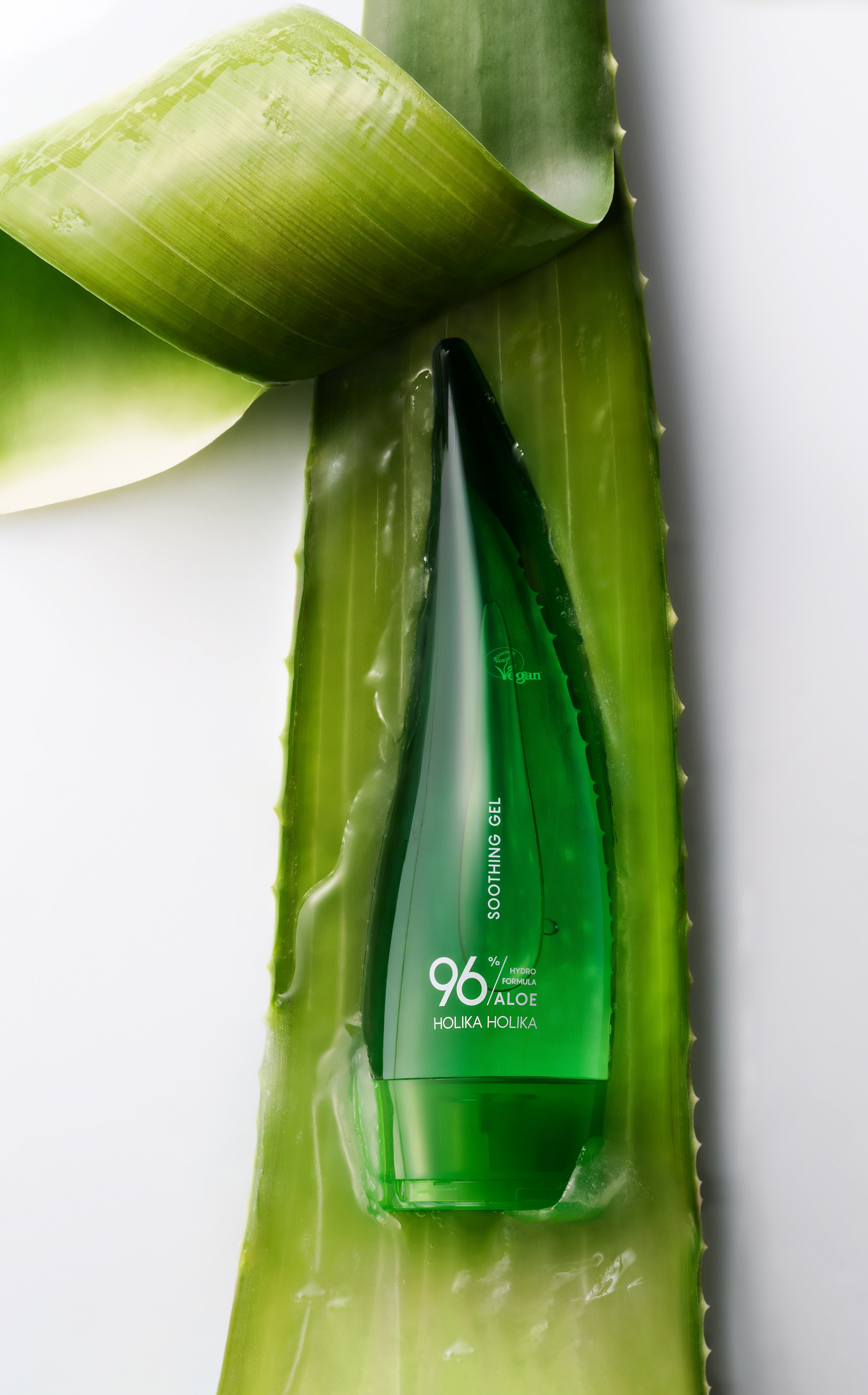 Holika Holika Aloe Vera Jeli - Yeni Aloe 96% Soothing Gel 250ml